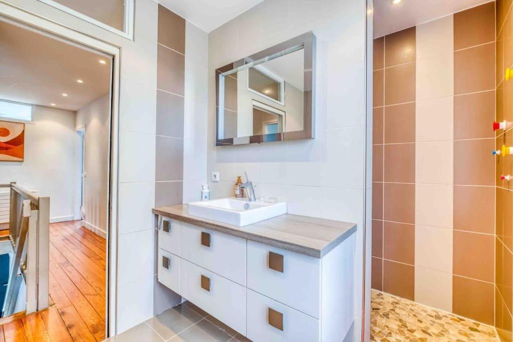 Villa Saint-Mard - King Size Bed - 10Min Aeroport Cdg 25Min Paris By Train Luaran gambar